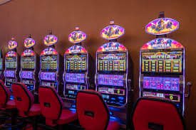 Permainan slot Diamond Empire di aplikasi mobile temanslot